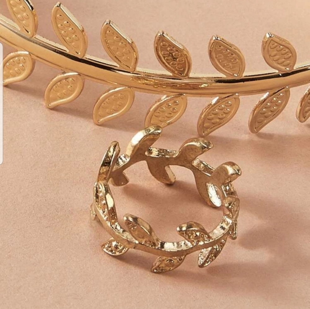 *Jocelyn* Arm Bracelet and Ring - Picture 2 of 3